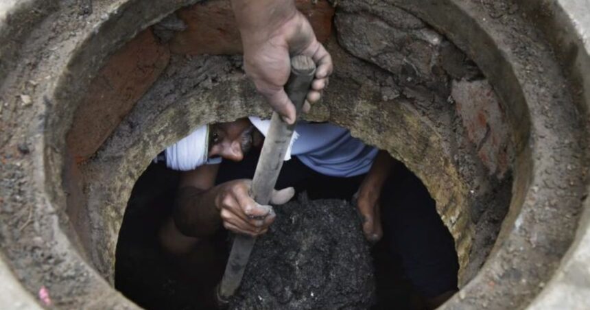 Vasai Virar Region Neglect of Sewage Workers : वसई पूर्व के चिंचपाड़ा में मजदूर की सीवेज टैंक में दम घुटने से मौत