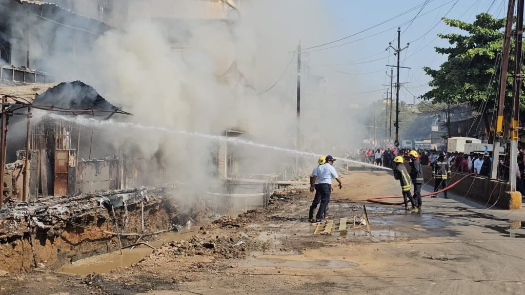 Nalasopara Dwarka Hotel Fire Incident VVCMC