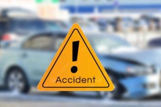 Maharashtra Buldhana Road Accident : कार और ट्रक की जबर्दस्त टक्कर,दो लोगों की मौके पर ही मौत