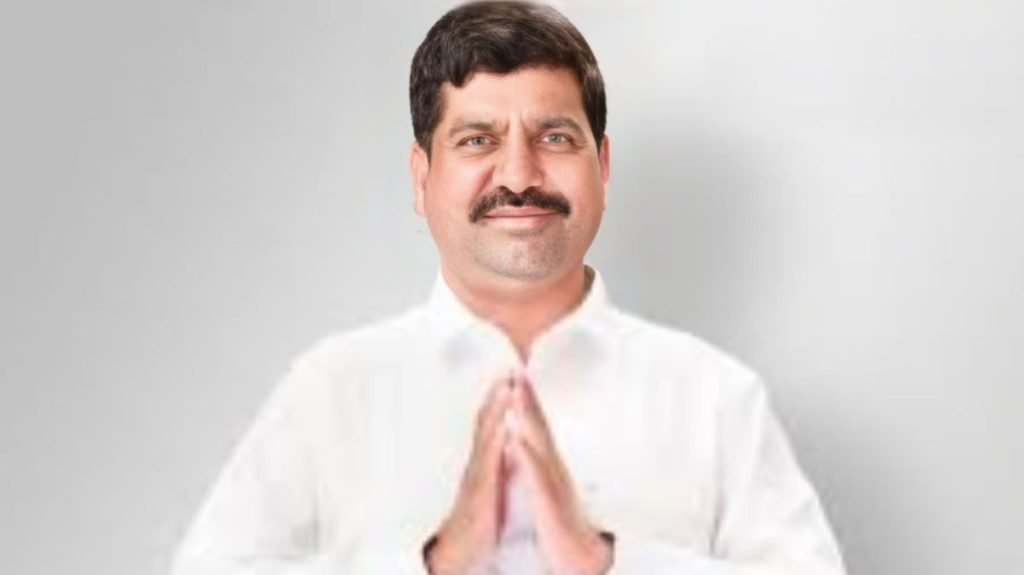 Nilesh Sambare Bhiwandi Loksabha 2024 : जनसेवा और विकास ही हमारा एकमात्र लक्ष्य - निलेश सांबरे