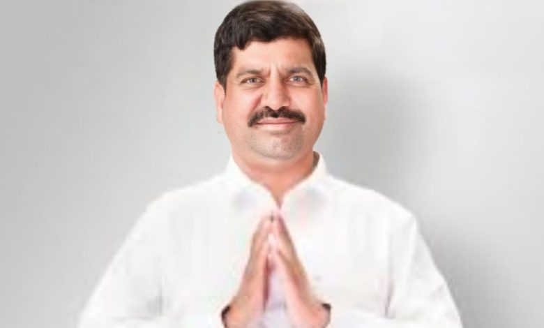 Nilesh Sambare Bhiwandi Loksabha 2024 : जनसेवा और विकास ही हमारा एकमात्र लक्ष्य - निलेश सांबरे