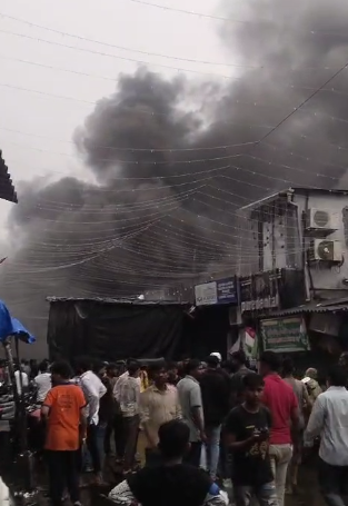 Kurla West fire