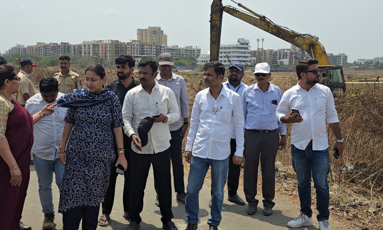 Vasai drain cleaning : विधायक स्नेहा दुबे-पंडित का महानगरपालिका अधिकारियों को सख़्त निर्देश 1 Vasai drain cleaning
