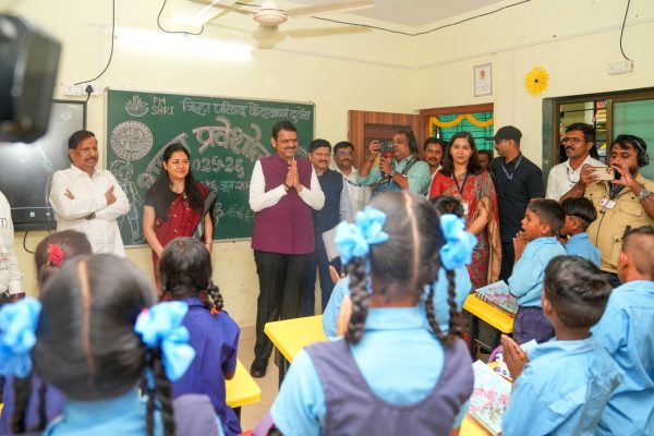 Devendra Fadnavis in Palghar