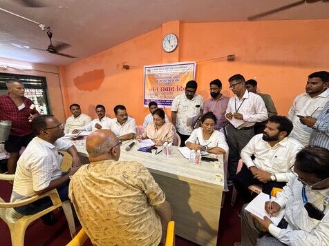 वसई पूर्व में विधायक स्नेहा ताई दुबे की जनसंवाद बैठक