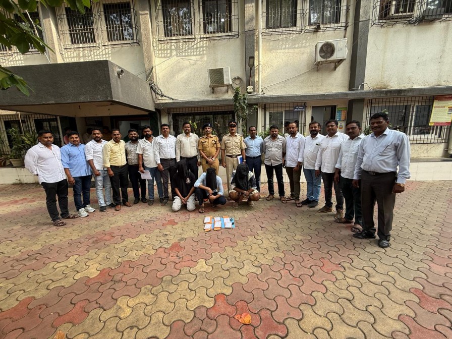 मुंबई पुलिस ने पालघर की ड्रग्स फैक्ट्री से 22 लाख का MD जब्त किया Palghar Drugs Factory Busted