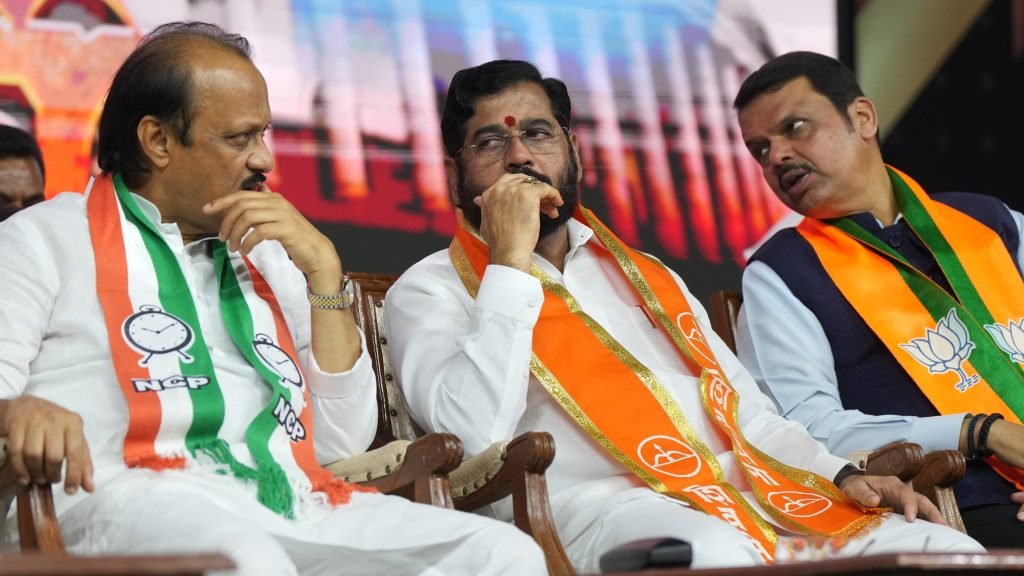 cm-fadnavis