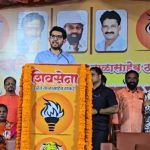 नायगांव दौरे पर भाषण देते हुए आदित्य ठाकरे