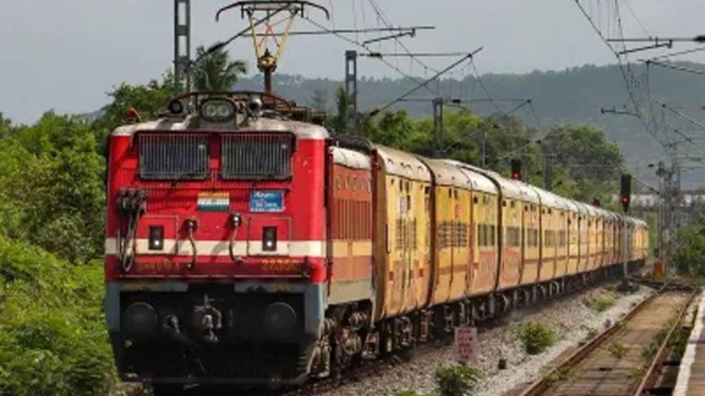 13 जुलाई को पालघर रेलवे ब्लॉक के दौरान रद्द ट्रेनों की सूची