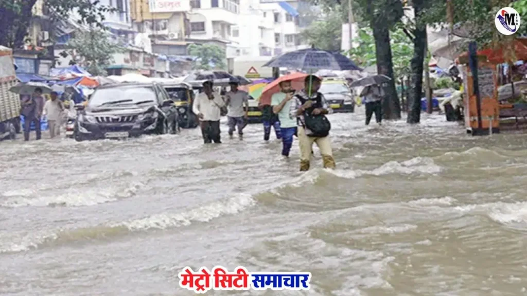 मुंबई में भारी बारिश और रेड अलर्ट