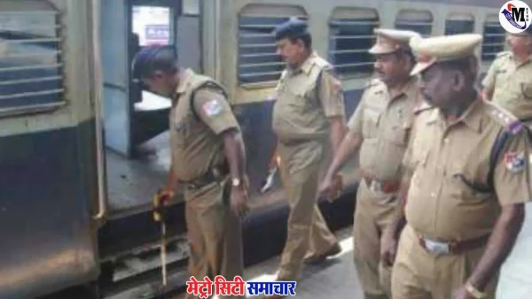 मुंबई जीआरपी कांस्टेबलों द्वारा यात्री से सोना-नकदी वसूली