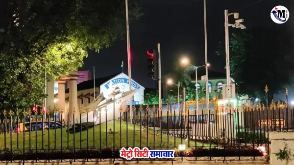 मुंबई नौसेना परिसर राइफल चोरी