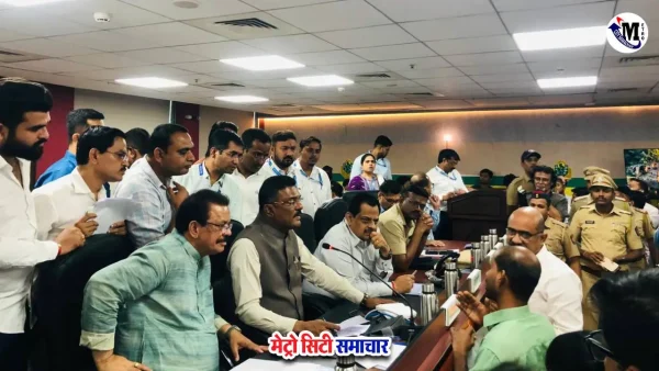 वसई-विरार में परिवहन मंत्री प्रताप सरनाईक लोक दरबार