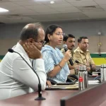 वसई में रिक्शा सेवा सुधार बैठक का दृश्य