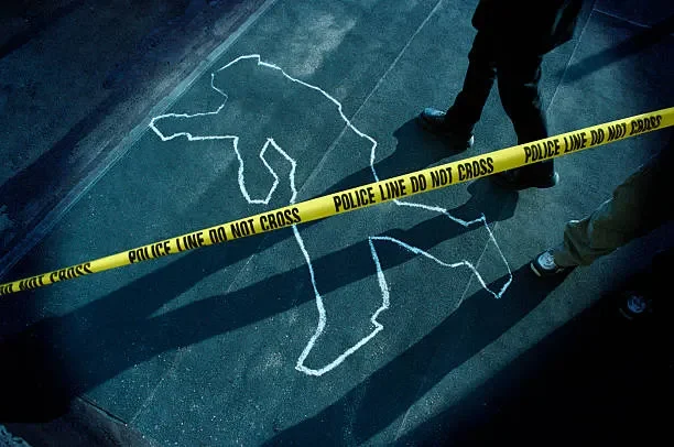 वसई में चलती लोकल ट्रेन से चाचा द्वारा धक्का दिए जाने पर 16 वर्षीय लड़की की मौत