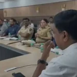 वसई-विरार में गैस सप्लाई को लेकर महापौर अजीव पाटिल की बैठक