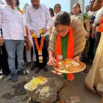 वसई में सड़क और गटर निर्माण का शुभारंभ