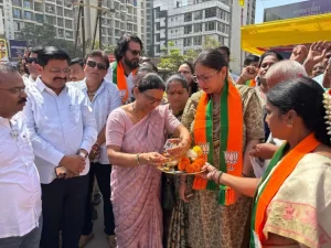 वसई में सड़क और गटर निर्माण का शुभारंभ