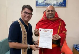 Dr Vinod Suvarna receiving appointment as National Publicity Chief of Kanwariya Sena Sangathan with Mahakali imagery