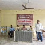नालासोपारा पश्चिम के उमादेवी मंदिर में आयोजित नवदंपती सम्मेलन में शामिल नवविवाहित जोड़े और अतिथि।