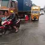 विरार पूर्व चंदनसार हॉस्पिटल के सामने कंटेनर हादसे का दृश्य