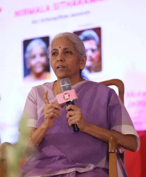केंद्रीय वित्त मंत्री निर्मला सीतारमण ने शनिवार को कहा कि यदि भारत विभिन्न क्षेत्रों में तकनीक और नवाचार को व्यापक रूप से अपनाता है, तो देश वर्ष 2047 तक 'विकसित भारत' बनने की दिशा में 10 प्रतिशत से अधिक की आर्थिक वृद्धि दर भी हासिल कर सकता है